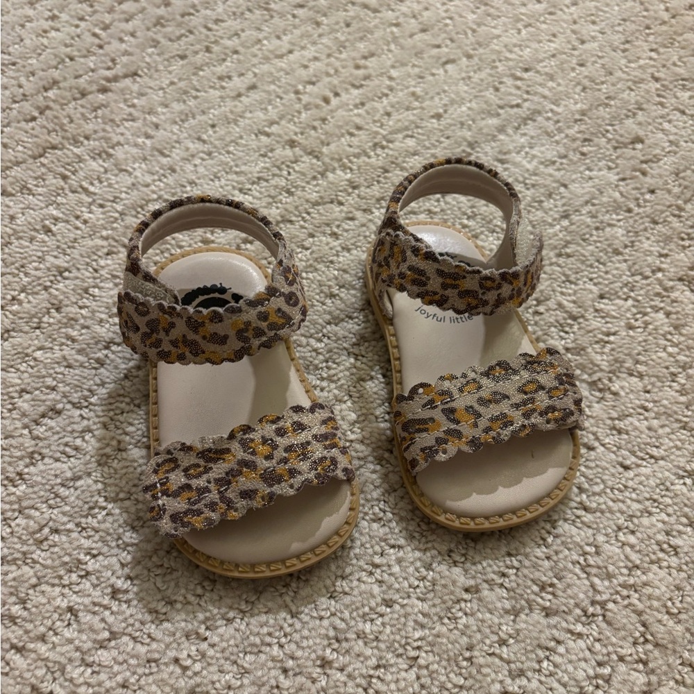 Livie & Luca Leopard Print Kids Sandals - Tan